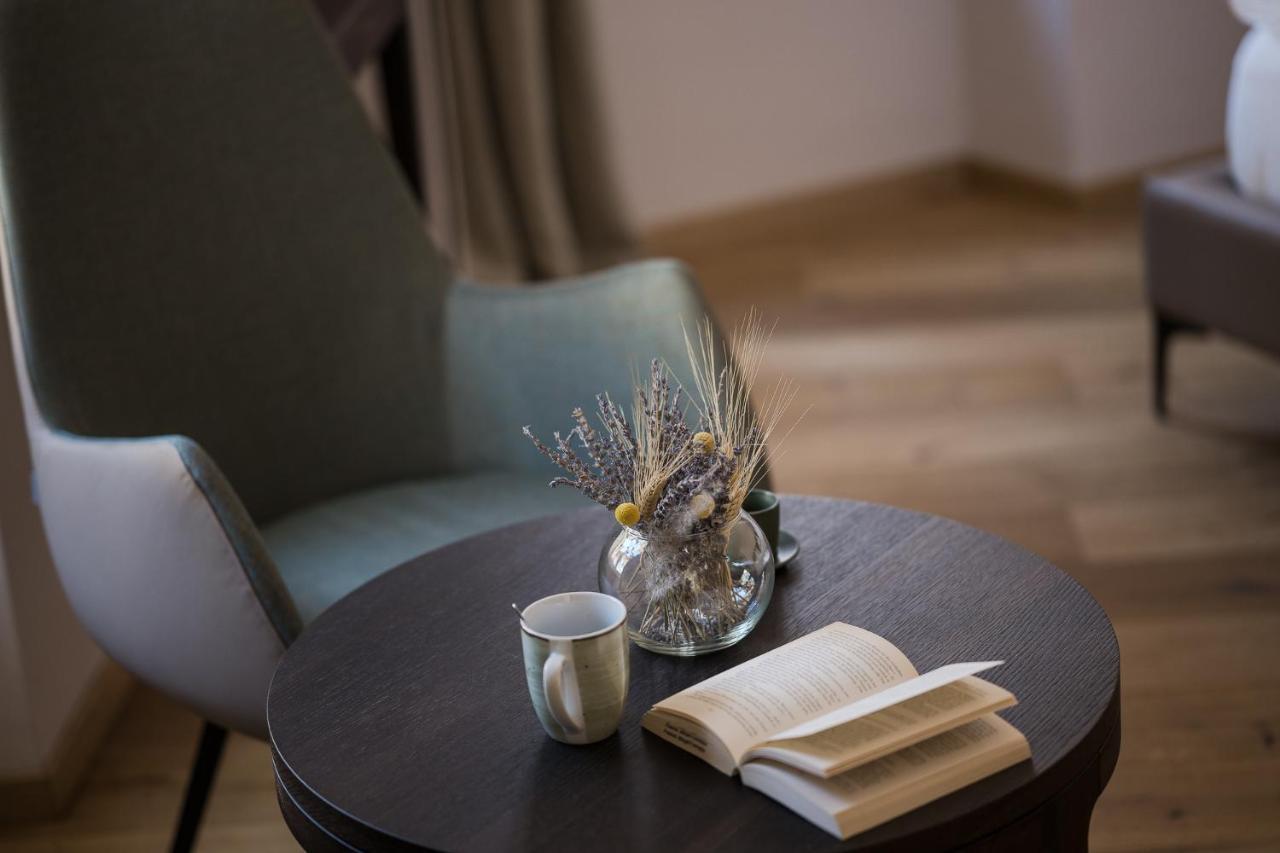Ansitz Am Eck By Hotel Pernhof Термено Екстер'єр фото